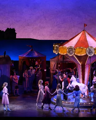 Carousel Oakland