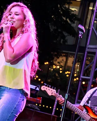 Haley Reinhart Oakland